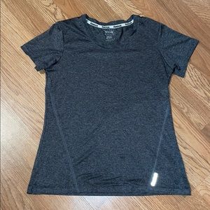 Women’s workout t-shirt